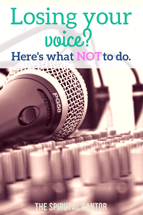 Things you do not want to do when you are losing your oice. #voice #losingvoice #lostvoice #voicetips #vocaltips #voicetricks #singingtips #howtosingbetter #sorethroat
